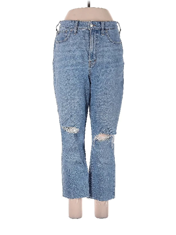 Embroidered Jeans for Detail -High-Rise Bootleg Jeans in Light Wash