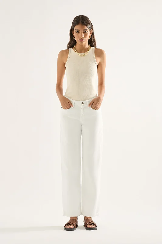 Flare Jeans for Retro Vibe -Elise Mid Straight Jean - White