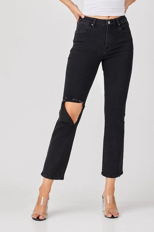 Zipper Fly Jeans for Convenience -Relaxed Distressed Denim Jeans