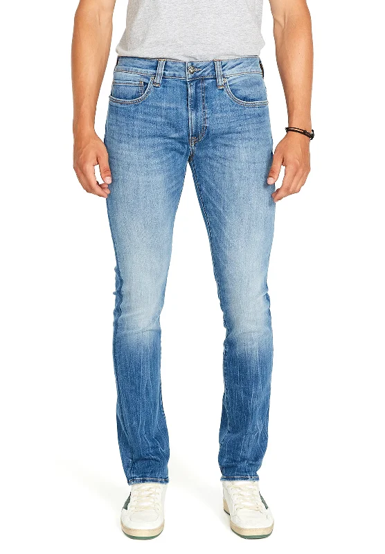 Boyfriend Jeans for Relaxed -Slim Ash Men's Jean in Veined and Crinkled Blue - BM22611