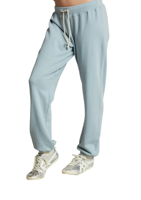 Comfortable tight trousers for women with soft cotton fabric and stretch -Toni French Terry Jogger In Mountain Blue