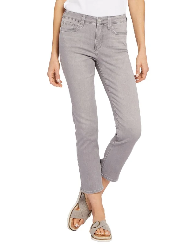 Tight trousers for men with tapered legs and sharp, tailored finish -NYDJ Sheri Seneca Ankle Crop Jean