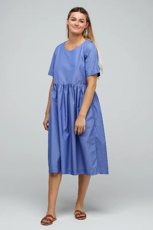 Denim Dresses for Casual Style -Crew Neck Gathered Dress - Blue Chambray