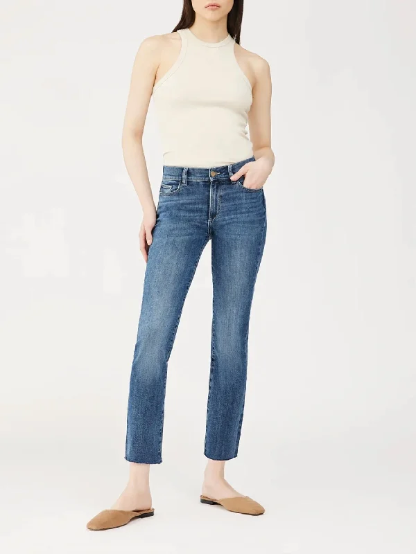 High-waisted tight trousers for women with tapered leg and vintage-inspired design -Mara Straight Midrise Instasculpt Ankle In Chancery