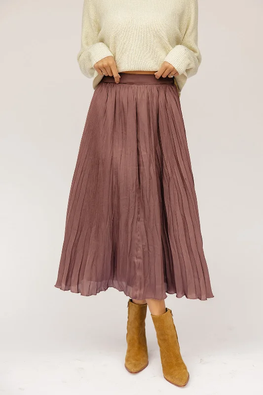 A-line Dresses for Flattering -The Inseparable Pleated Skirt