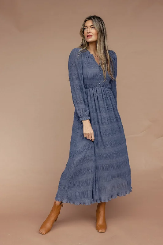 Vintage Dresses for Nostalgia -On The Terrace Textured Dress