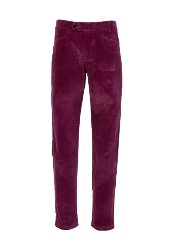 Tight-fitting trousers for men with stretchable material for flexibility and comfort -Appaloosa Corduroy Pant In Hawkeye