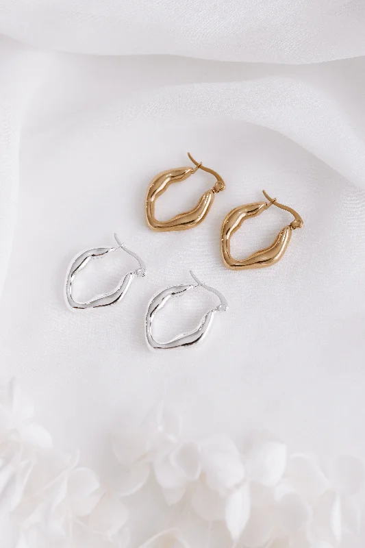 Hoop earrings with textured gold for a refined and sophisticated aesthetic-Chelsea - Gold or Silver Stainless Steel Hoops