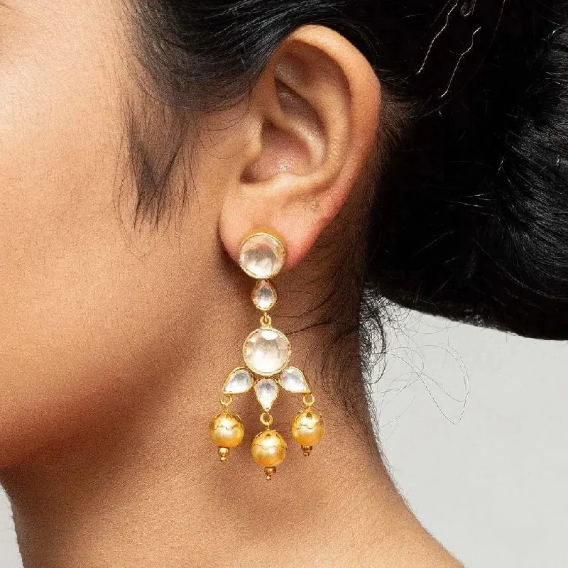 Best hoop earrings with geometric shapes for a modern and artistic appeal-Silver Pearl Earrings