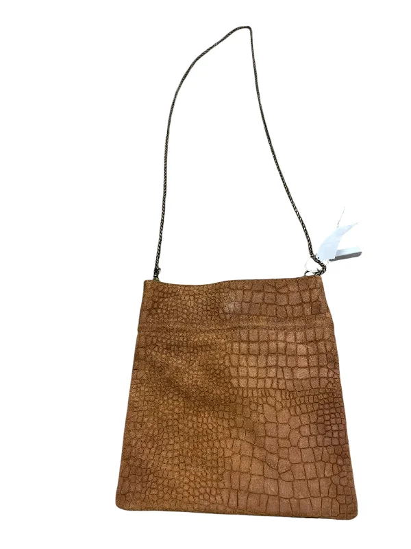 Handle bags with expandable sides for flexibility -Crossbody By Free People, Size: Small