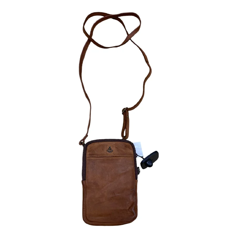 Handle bags with vintage vibes for nostalgia -Crossbody Leather By HARBOUR 2ND, Size: Small