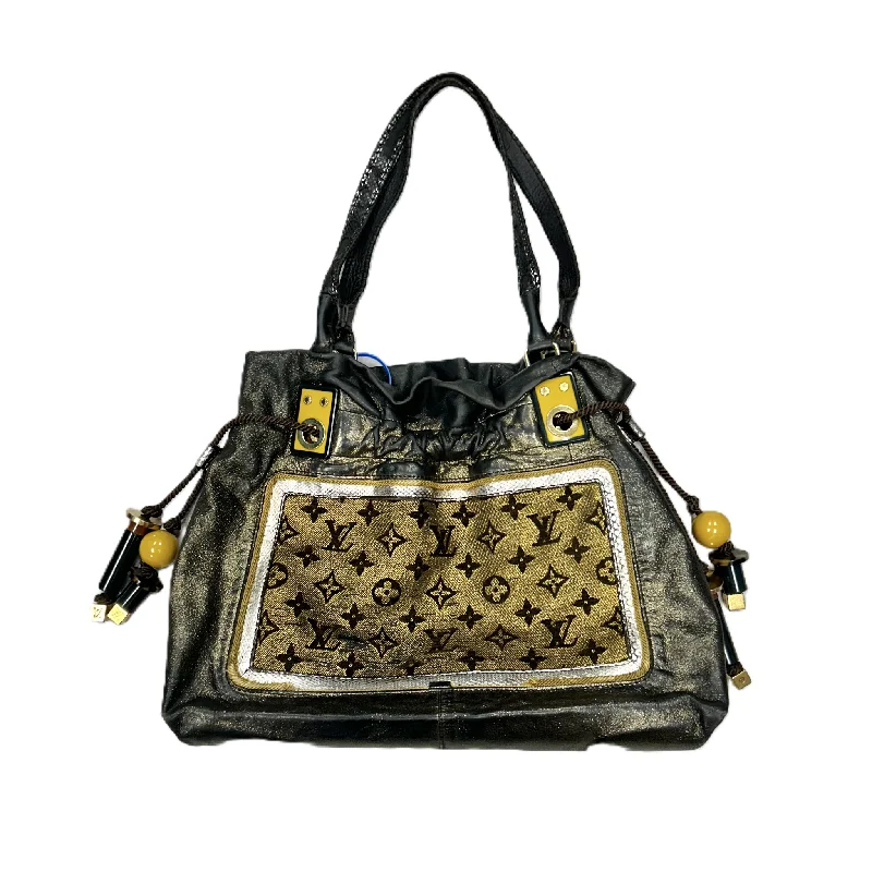 Handle bags with playful pom-poms for charm -Handbag Luxury Designer By Louis Vuitton, Size: Medium