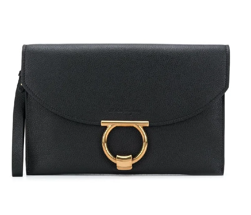 Cotton handle bags for lightweight casual wear -SALVATORE FERRAGAMO Gancini Women's 720475 Black Clutch