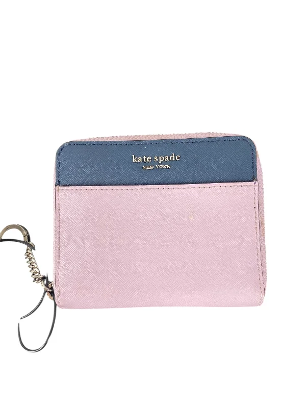 Handle bags with soft leather for luxury -Wallet Designer By Kate Spade, Size: Medium